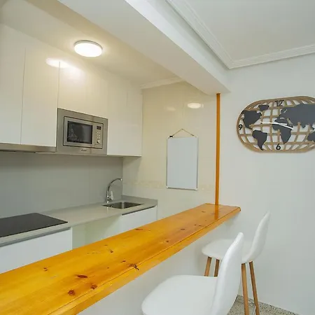 144 Santomera Place - Alicante Апартаменты *